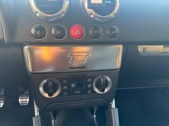 Чорний Ауді TT 2000 в Німеччина, об'ємом двигуна 1.78 л і пробігом 264 тис. км за 4190 $, фото 10 на AUTOMOTO.UA