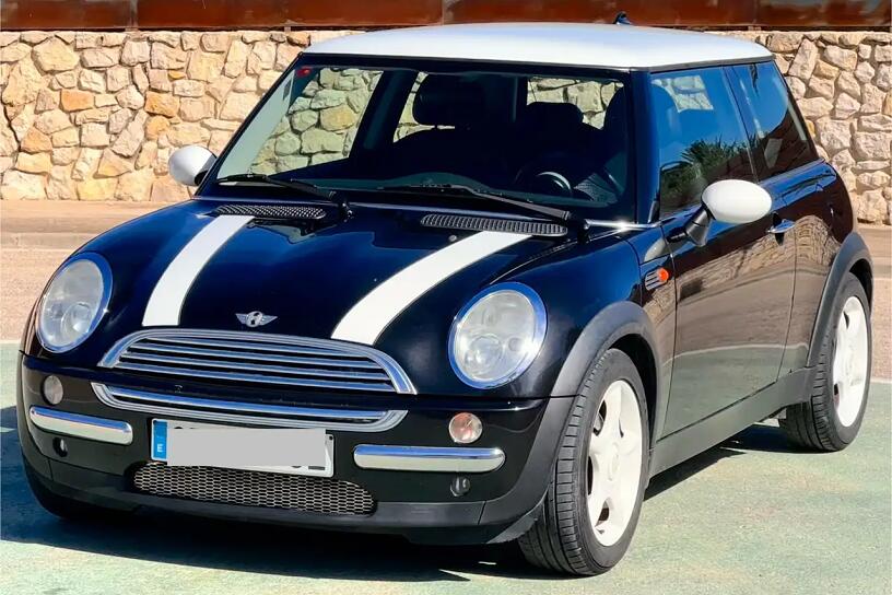 Міні Cooper 2003 в Іспанія, об'ємом двигуна 1.60 л і пробігом 119 тис. км за 5634 $, фото 2 на AUTOMOTO.UA