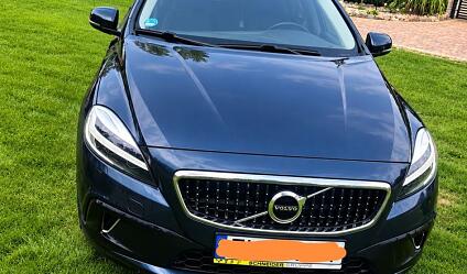 Вольво V40 2016 в Польща, об'ємом двигуна 0.00 л і пробігом 186 тис. км за 12095 $, фото  на AUTOMOTO.UA